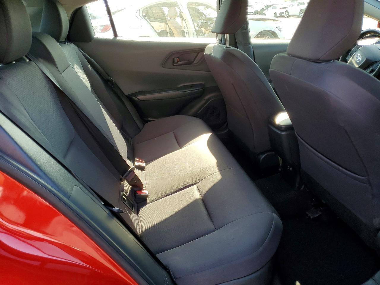 2024 Toyota Prius VIN JTDACAAU1R3016383 photo 10