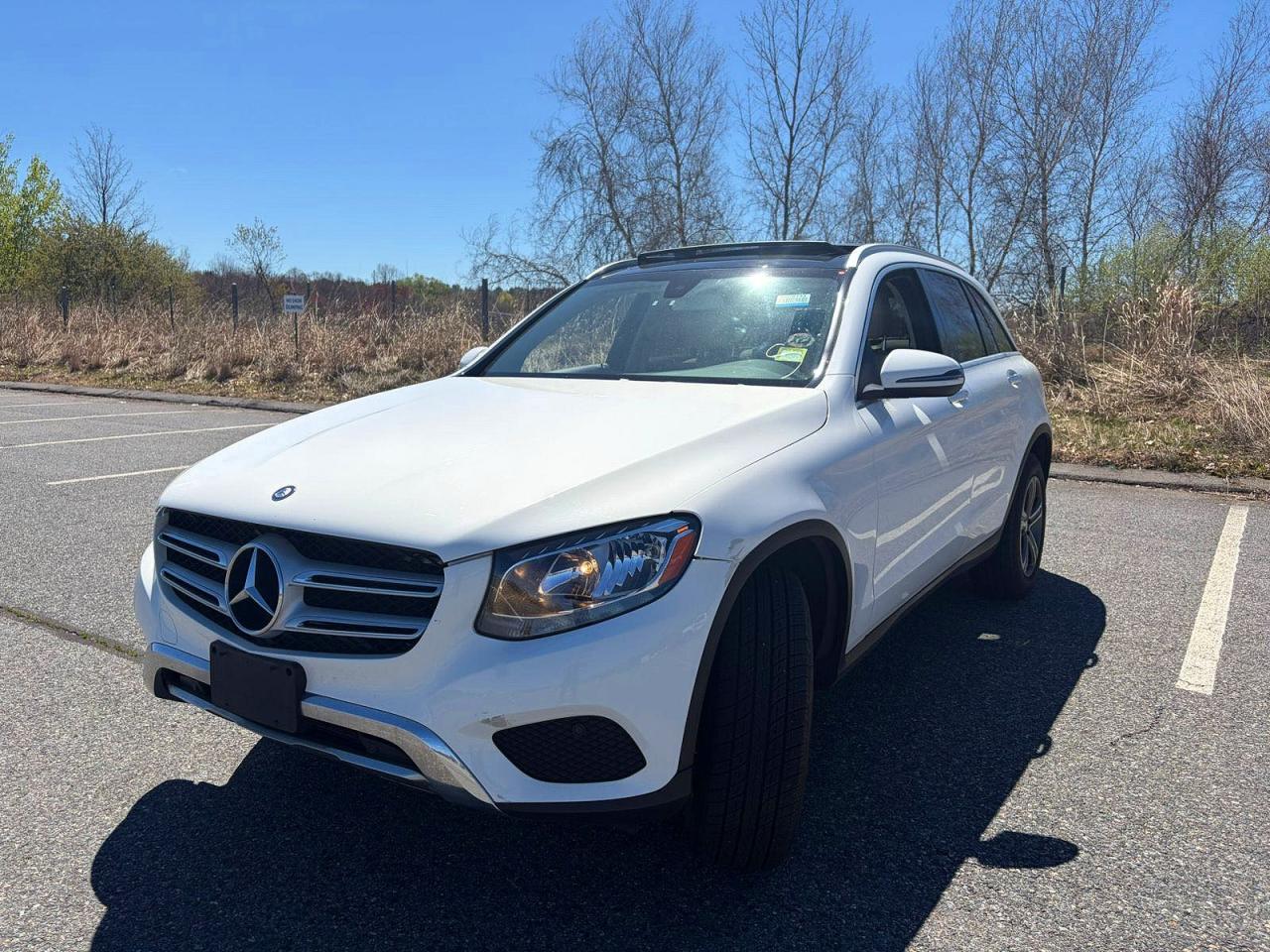 2017 Mercedes-Benz Glc class VIN WDC0G4KB4HF136989 photo 2
