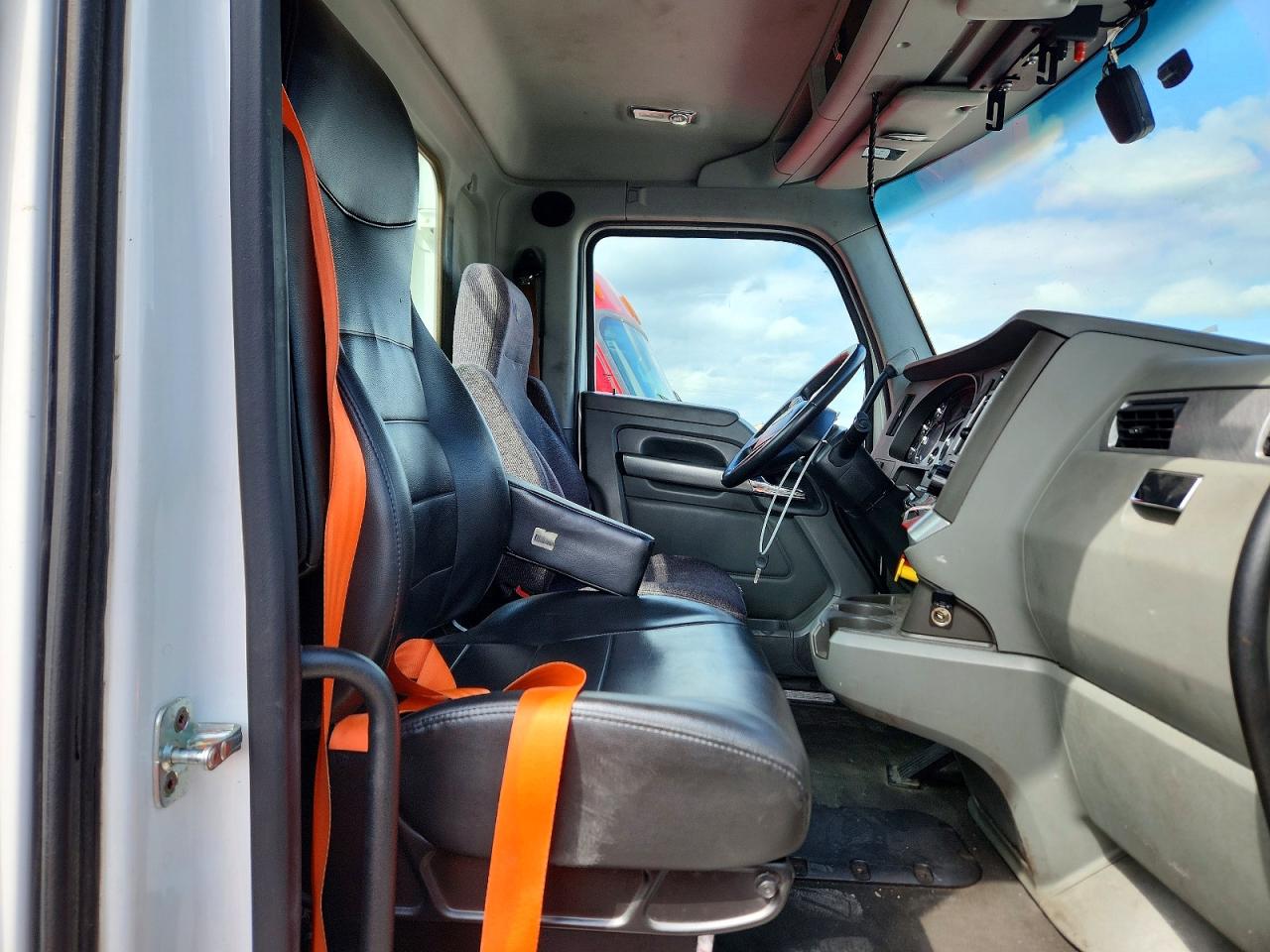 2019 KENWORTH All other VIN 1XKYA48X8KJ296993 photo 5
