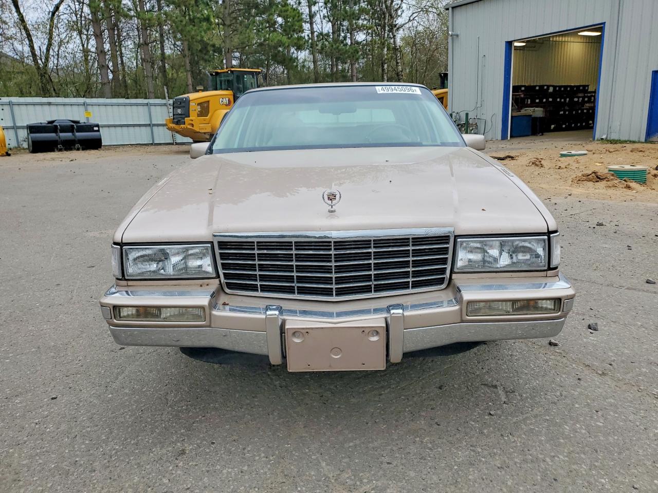 1993 Cadillac Deville VIN 1G6CD53B4P4215592 photo 5