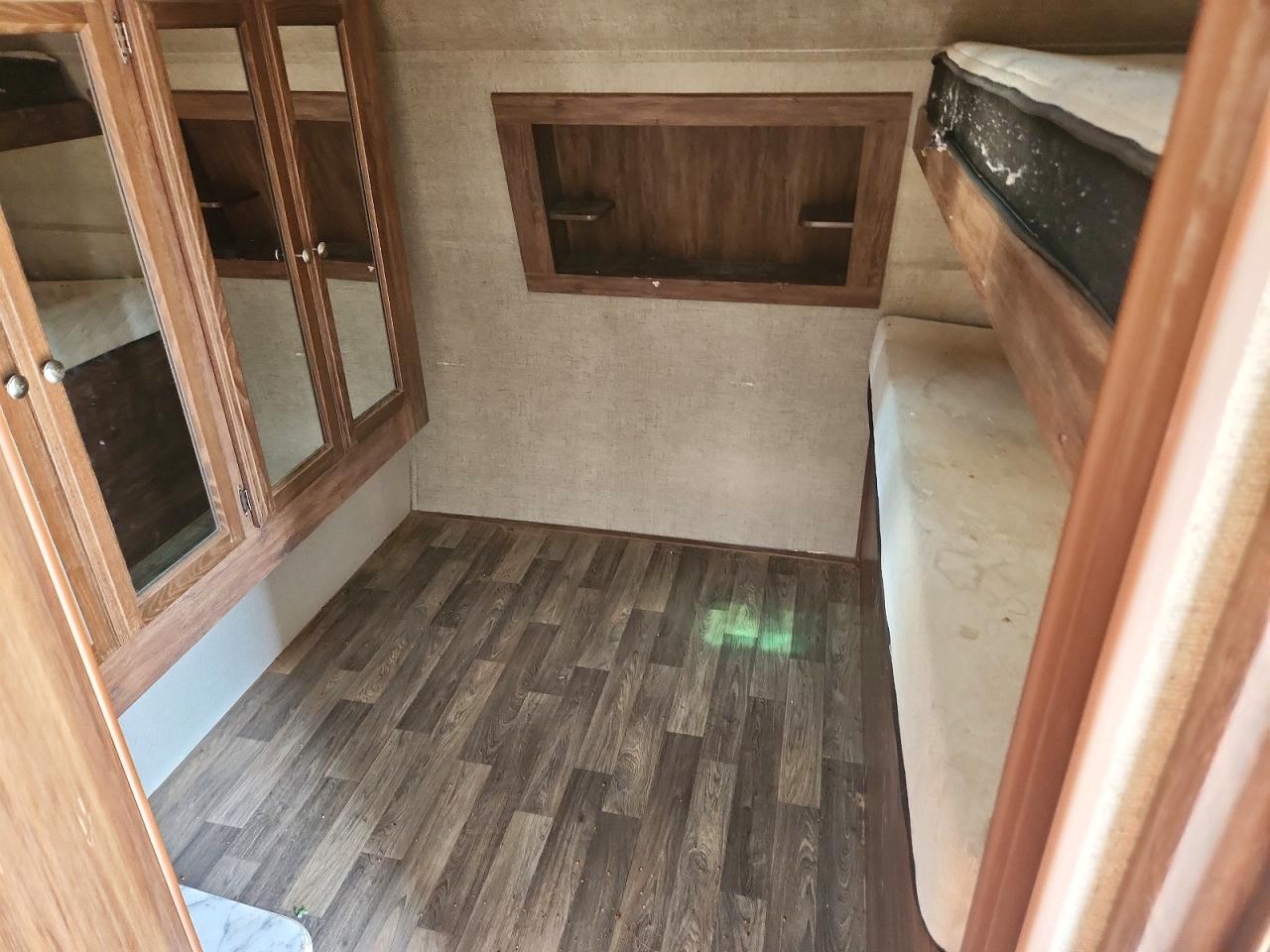 2019 KEYSTONE Cougar VIN 4YDT32F26HV505867 photo 8
