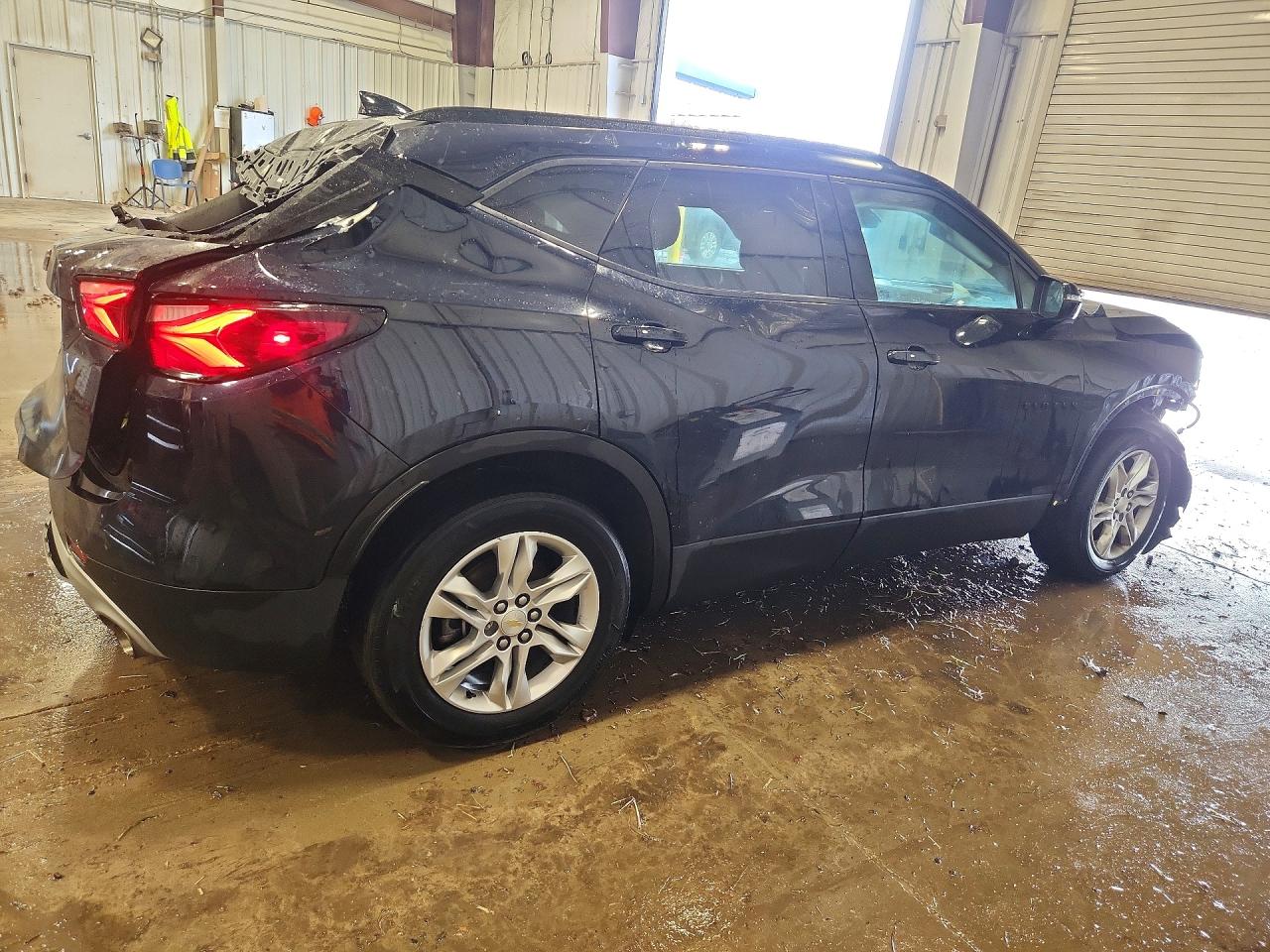2021 CHEVROLET Blazer VIN 3GNKBCR43MS521679 photo 3