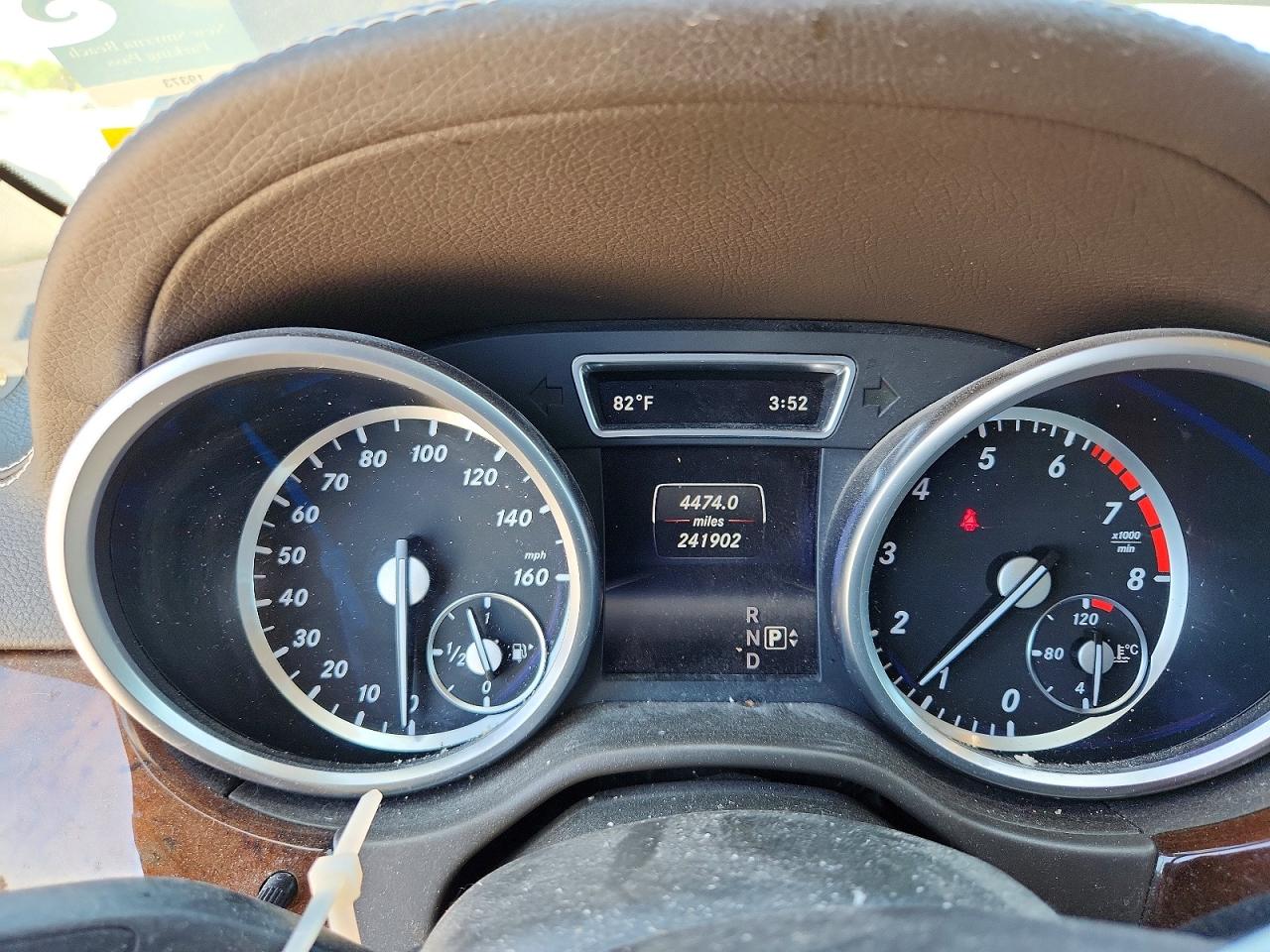 2015 Mercedes-Benz M-class VIN 4JGDA5GB0FA532477 photo 9
