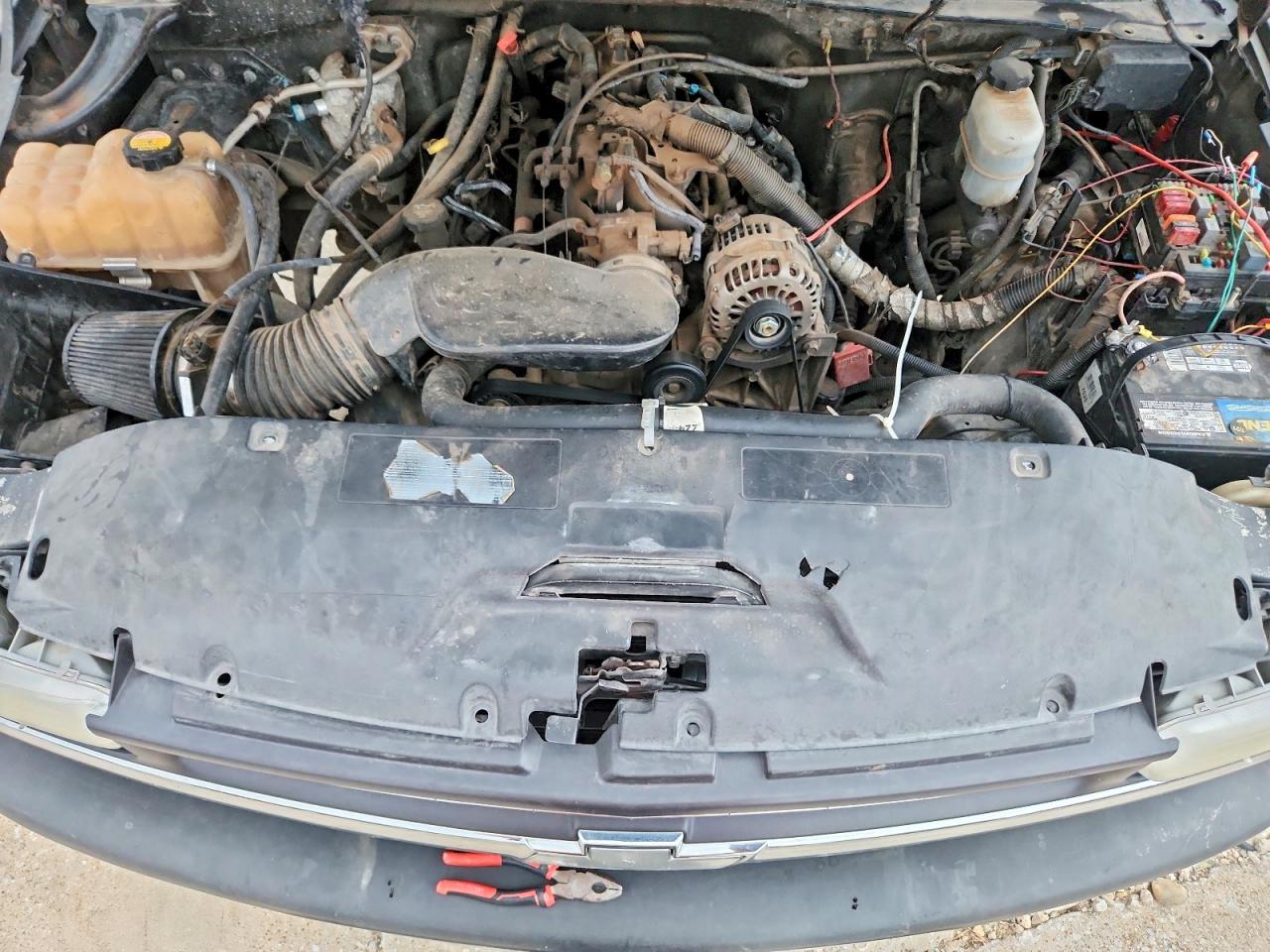 2002 CHEVROLET Silverado VIN 1GCGC13UX2F167265 photo 11