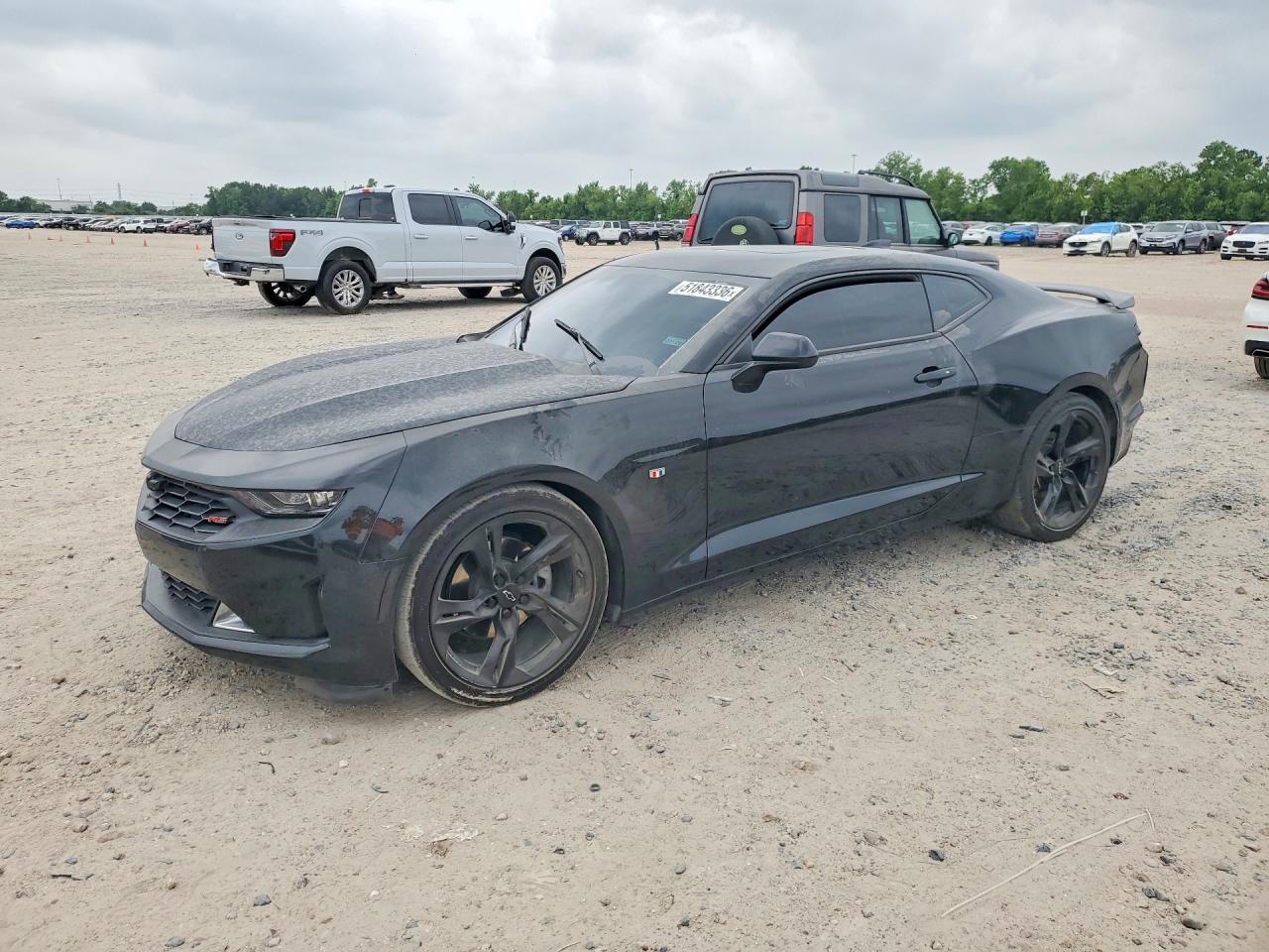 2024 Chevrolet Camaro VIN 1G1FB1RS0R0108302 photo 1
