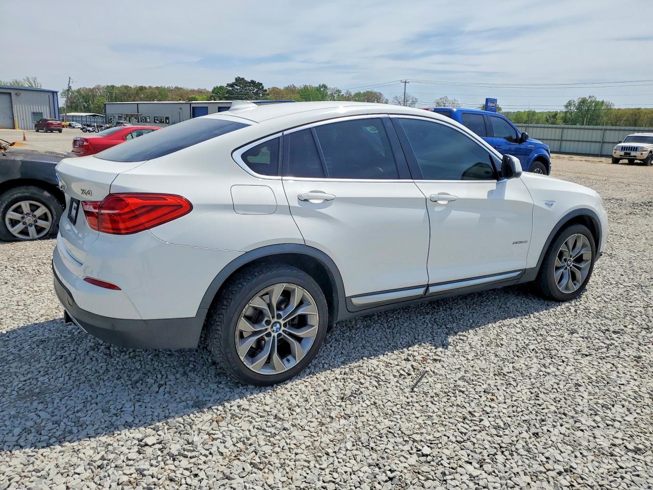 2018 BMW X4 VIN 5UXXW3C54J0T82426 photo 3