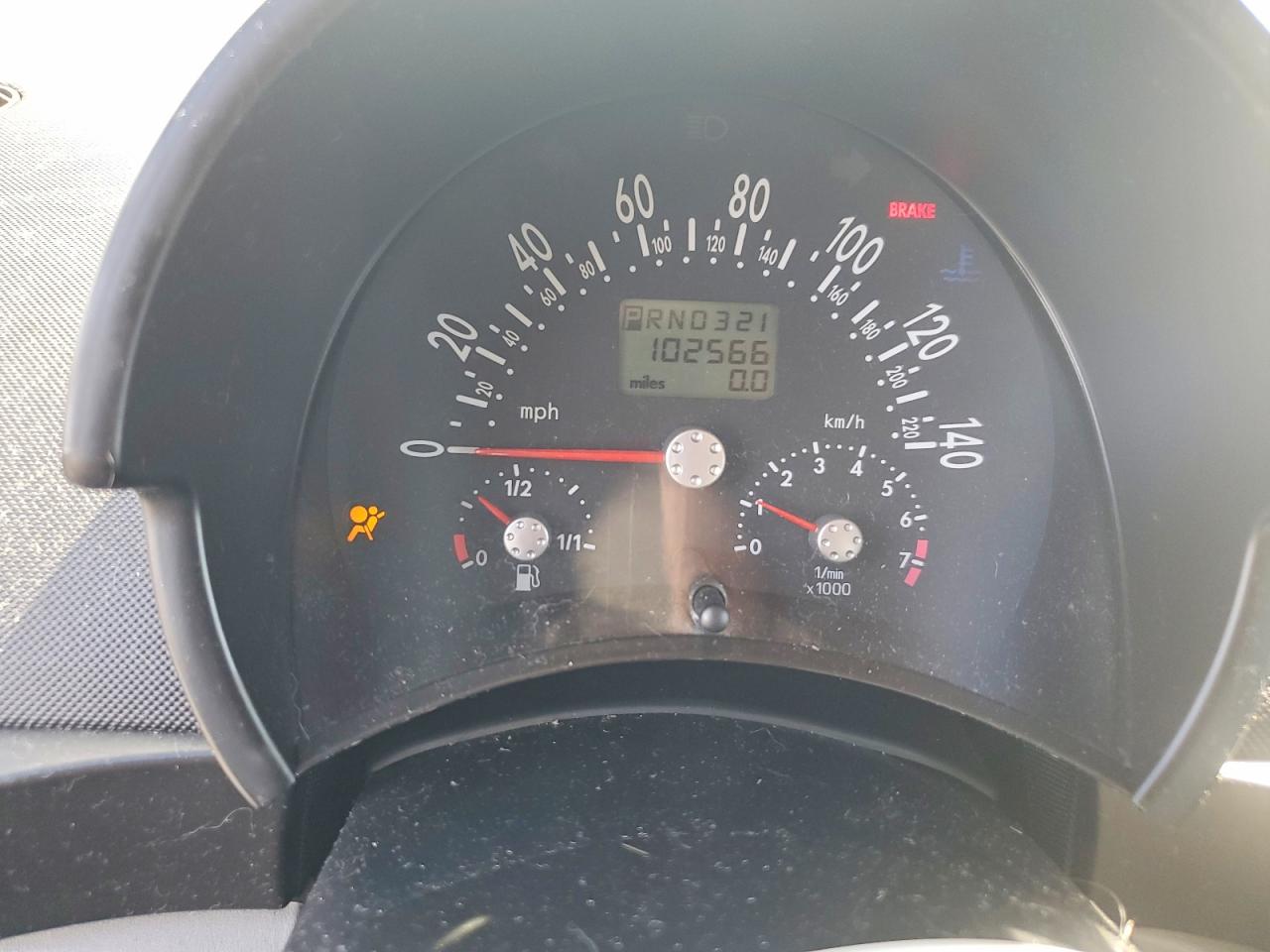 2004 Volkswagen Beetle VIN 3VWBK21C34M402781 photo 9