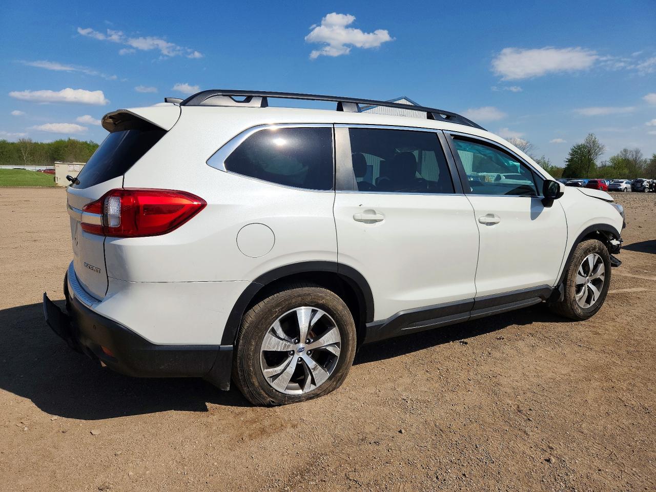2021 Subaru Ascent VIN 4S4WMAFD6M3418285 photo 3