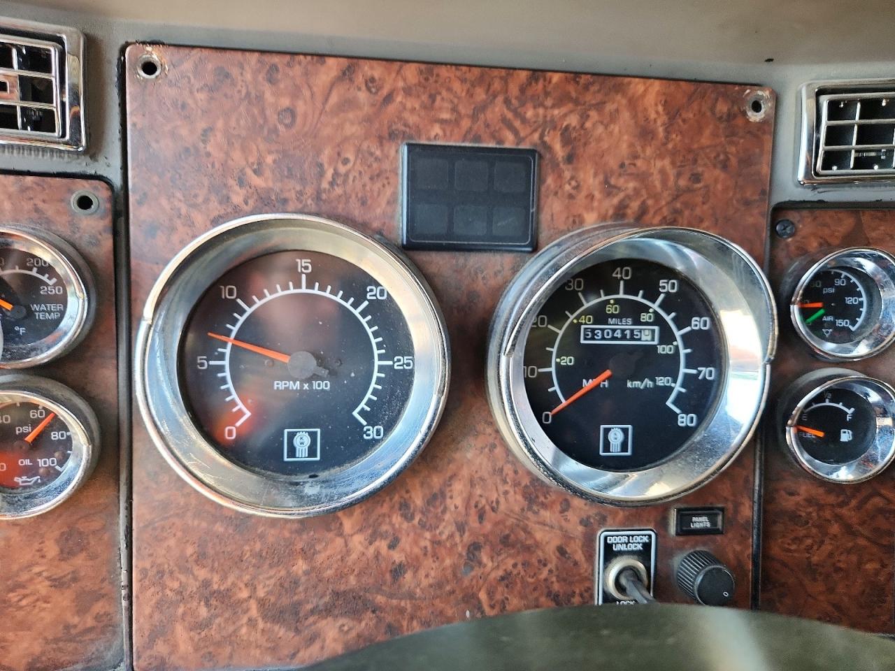 2006 KENWORTH All other VIN 1XKWDB9X06J106885 photo 8