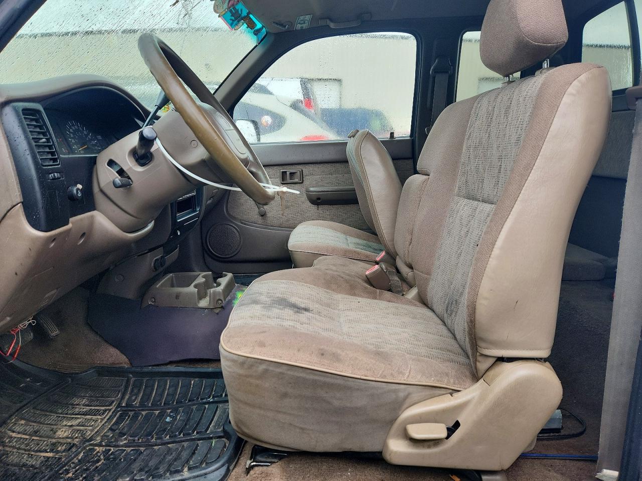 1999 Toyota Tacoma VIN 4TAVL52N9XZ507340 photo 7