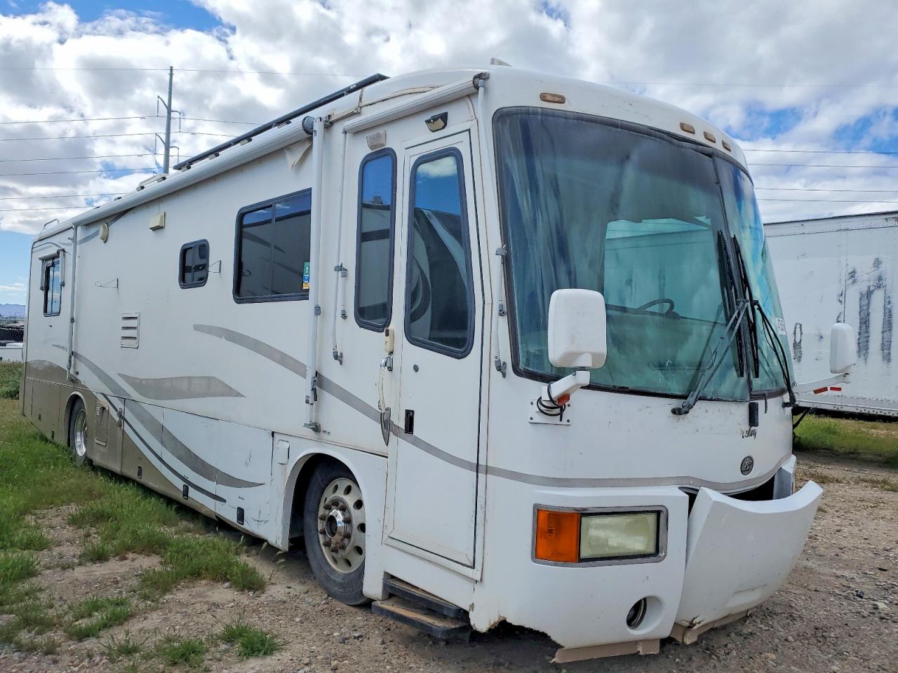 2001 SPARTAN All models VIN 4VZDK22991C036366 photo 1