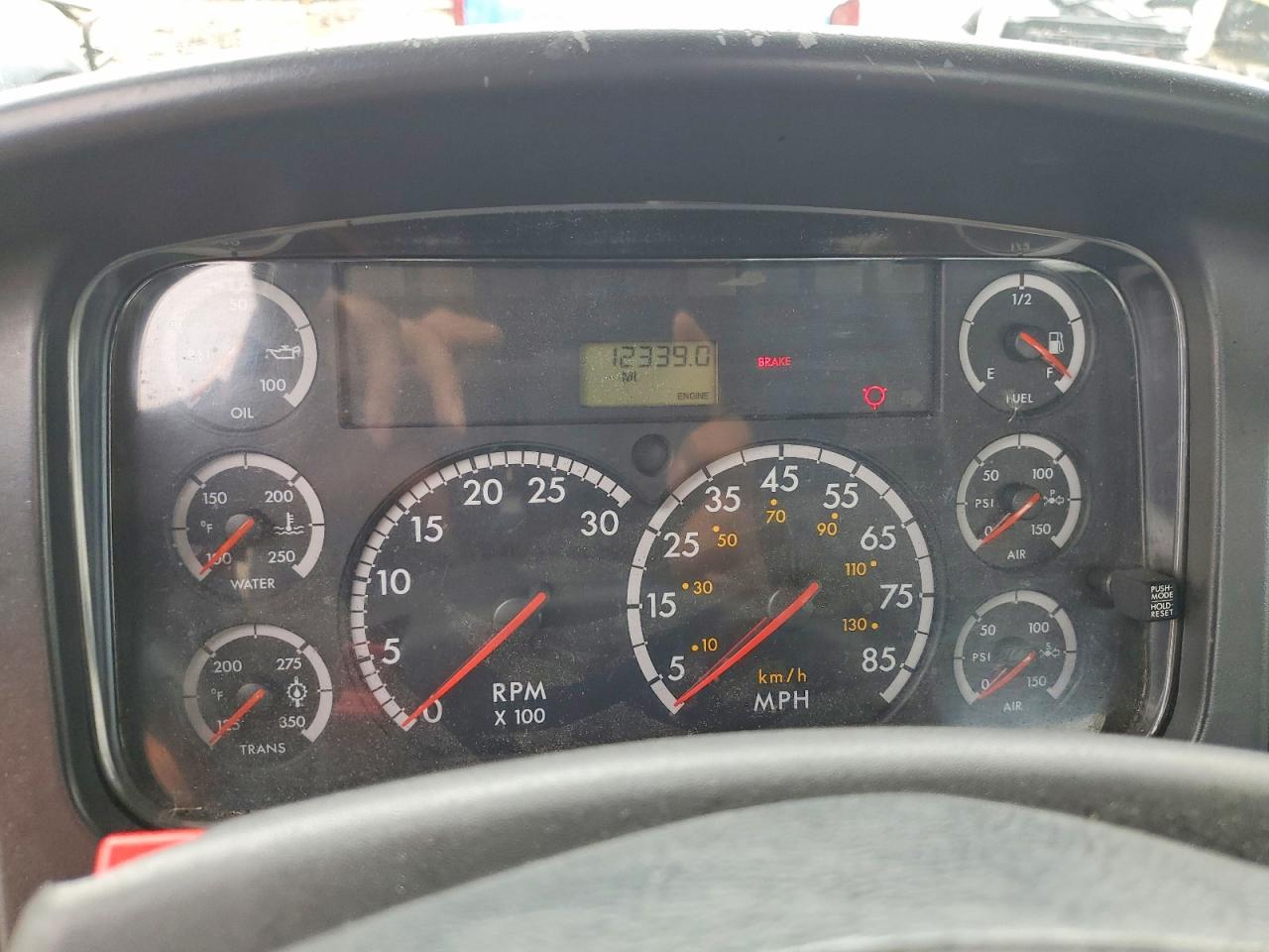 2009 FREIGHTLINER All other VIN 1FUBCXBS59HAC5845 photo 8