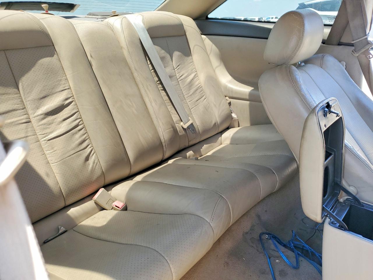 2000 TOYOTA Camry sola VIN 2T1CF22P9YC385738 photo 10