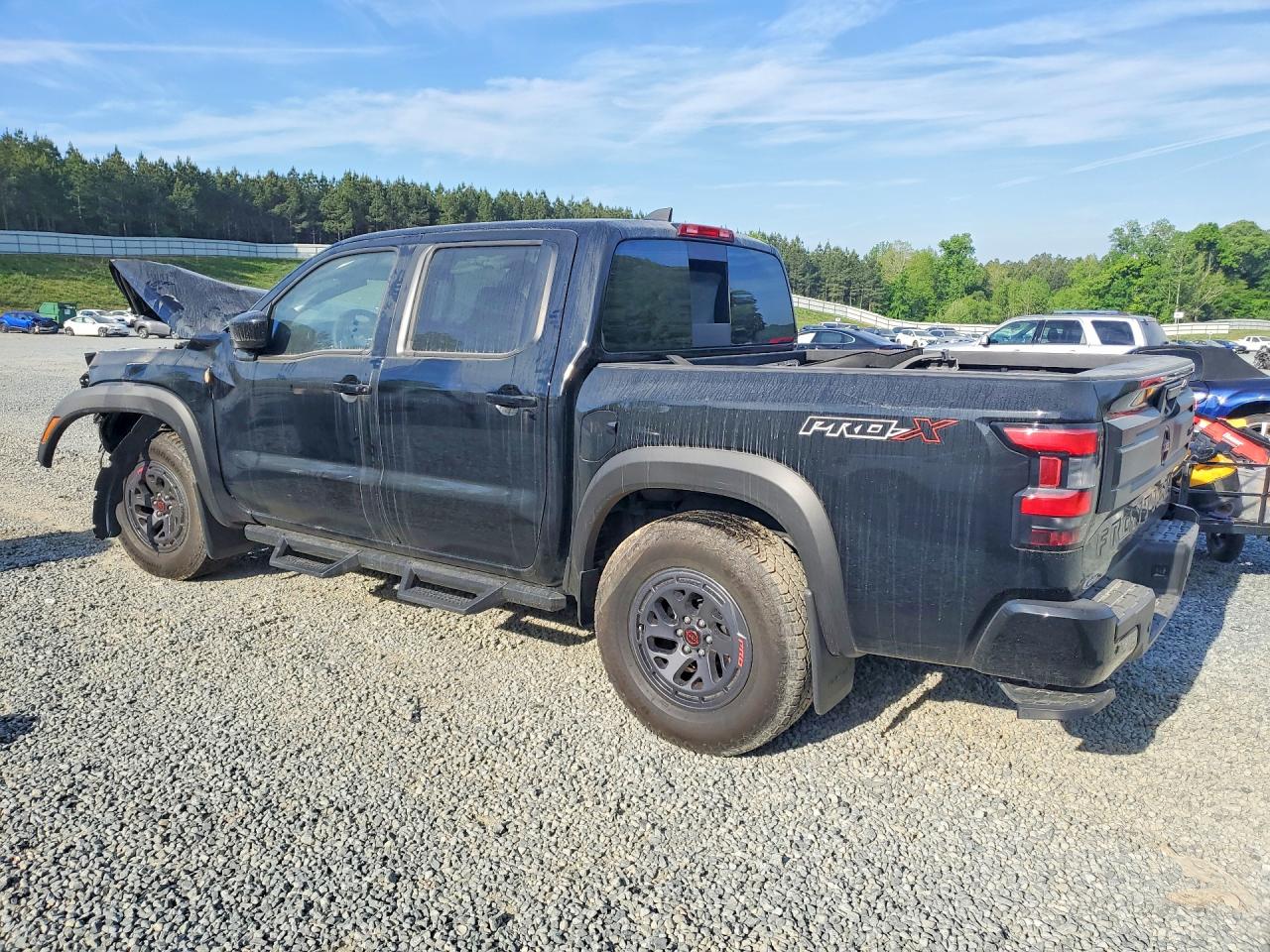 2025 Nissan Frontier VIN 1N6ED1EJ8SN647671 photo 2