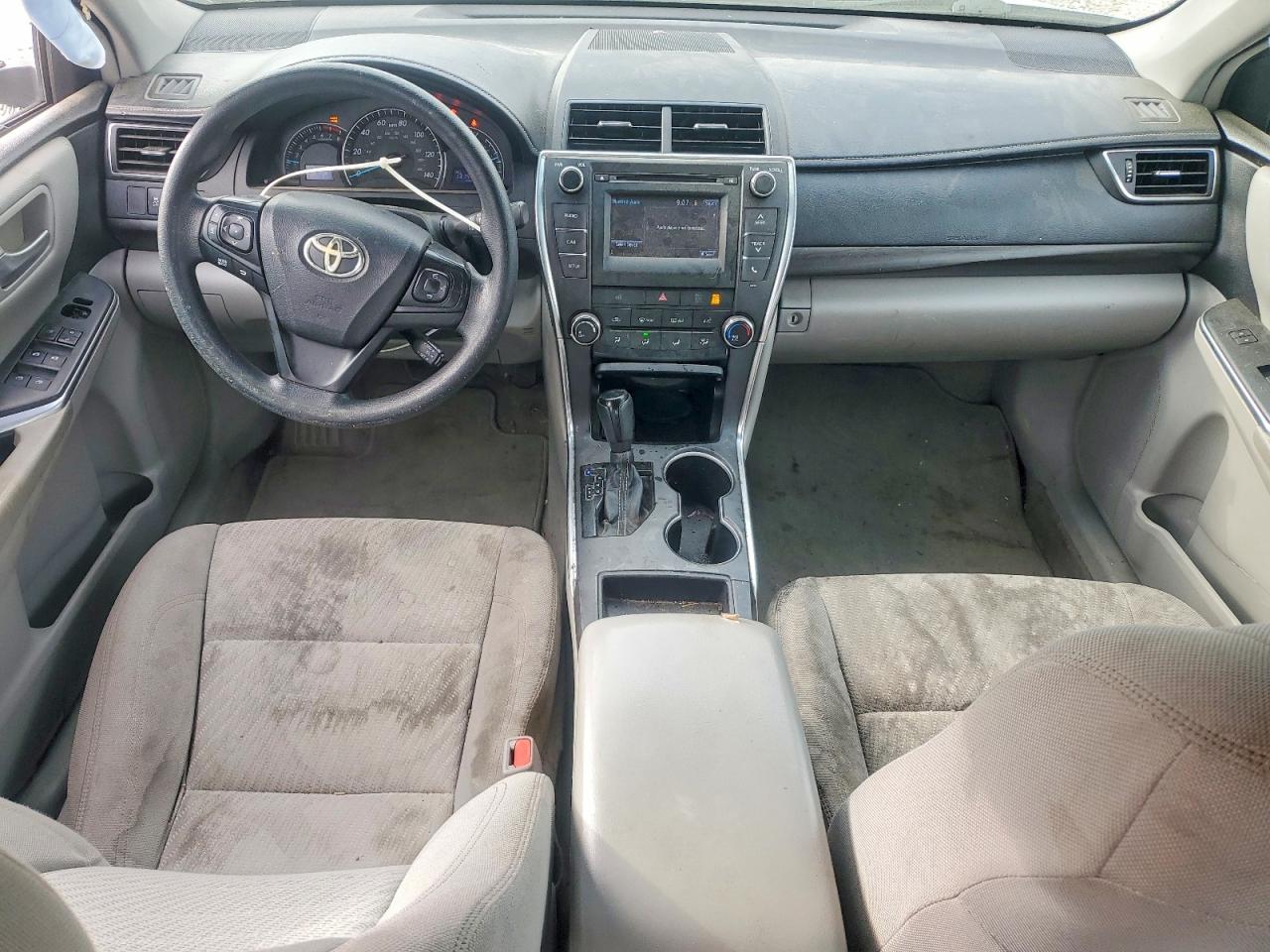 2015 Toyota Camry VIN 4T4BF1FK7FR469336 photo 8