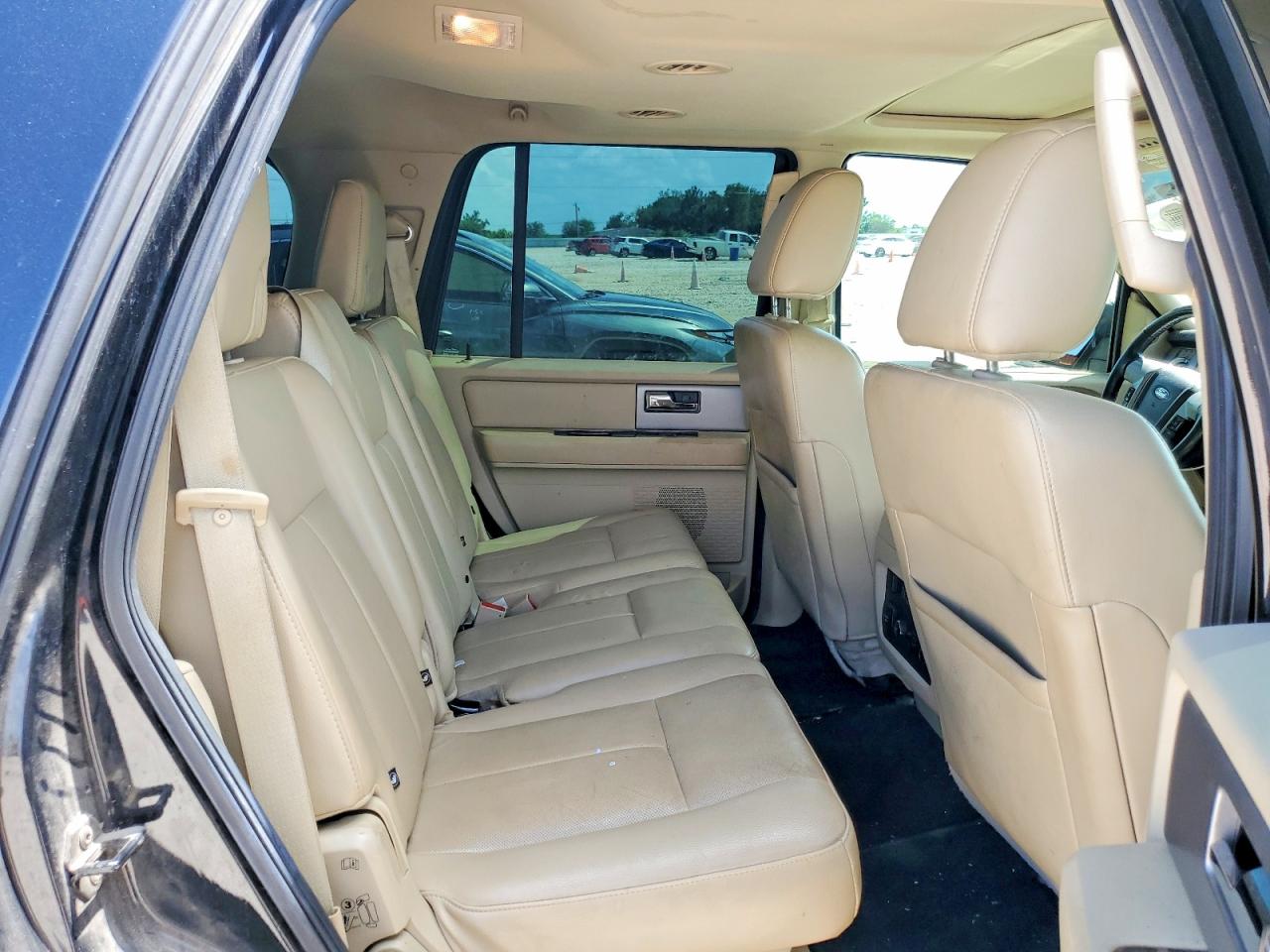 2015 Ford Expedition VIN 1FMJU1KT9FEF46826 photo 11