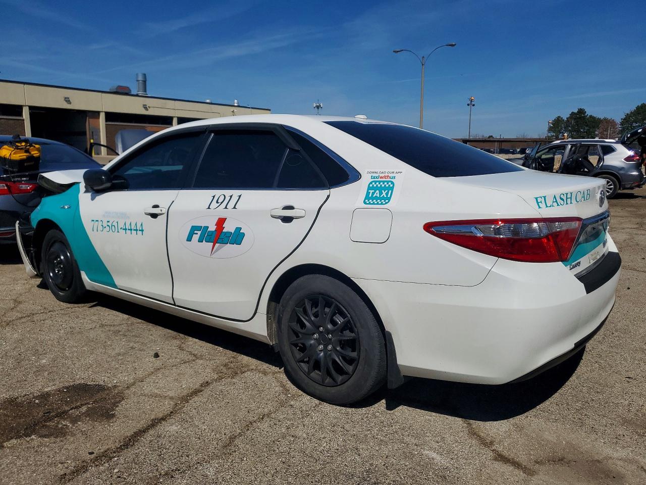 2016 TOYOTA Camry sola VIN 4T1BD1FK8GU198014 photo 2