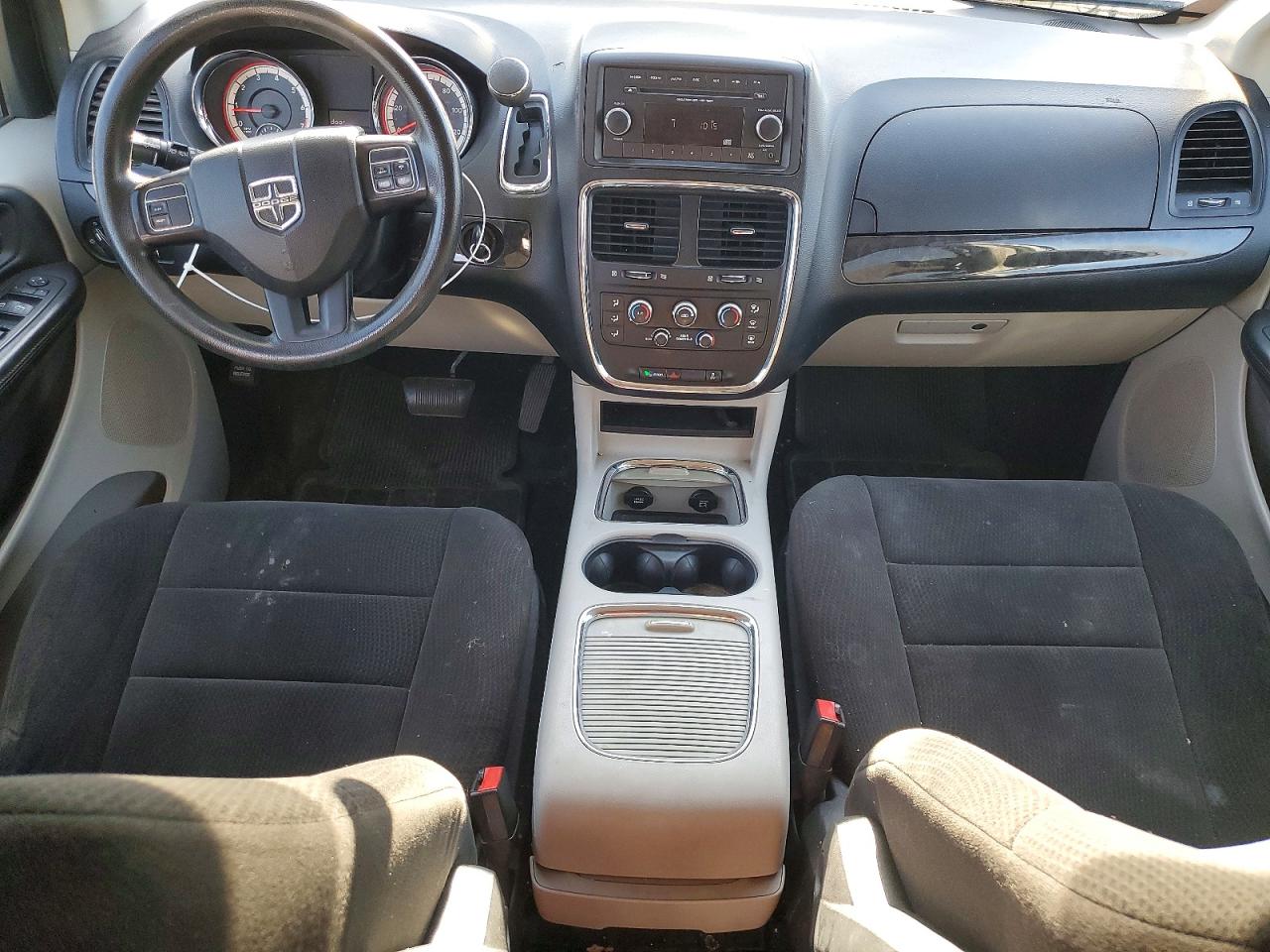 2012 Dodge Caravan VIN 2C4RDGCG4CR257461 photo 8
