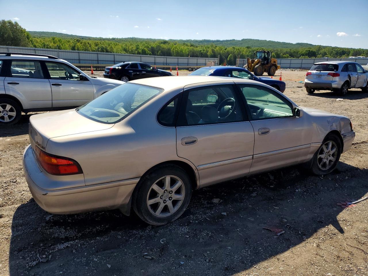 1998 Toyota Avalon VIN 4T1BF18B0WU260172 photo 3