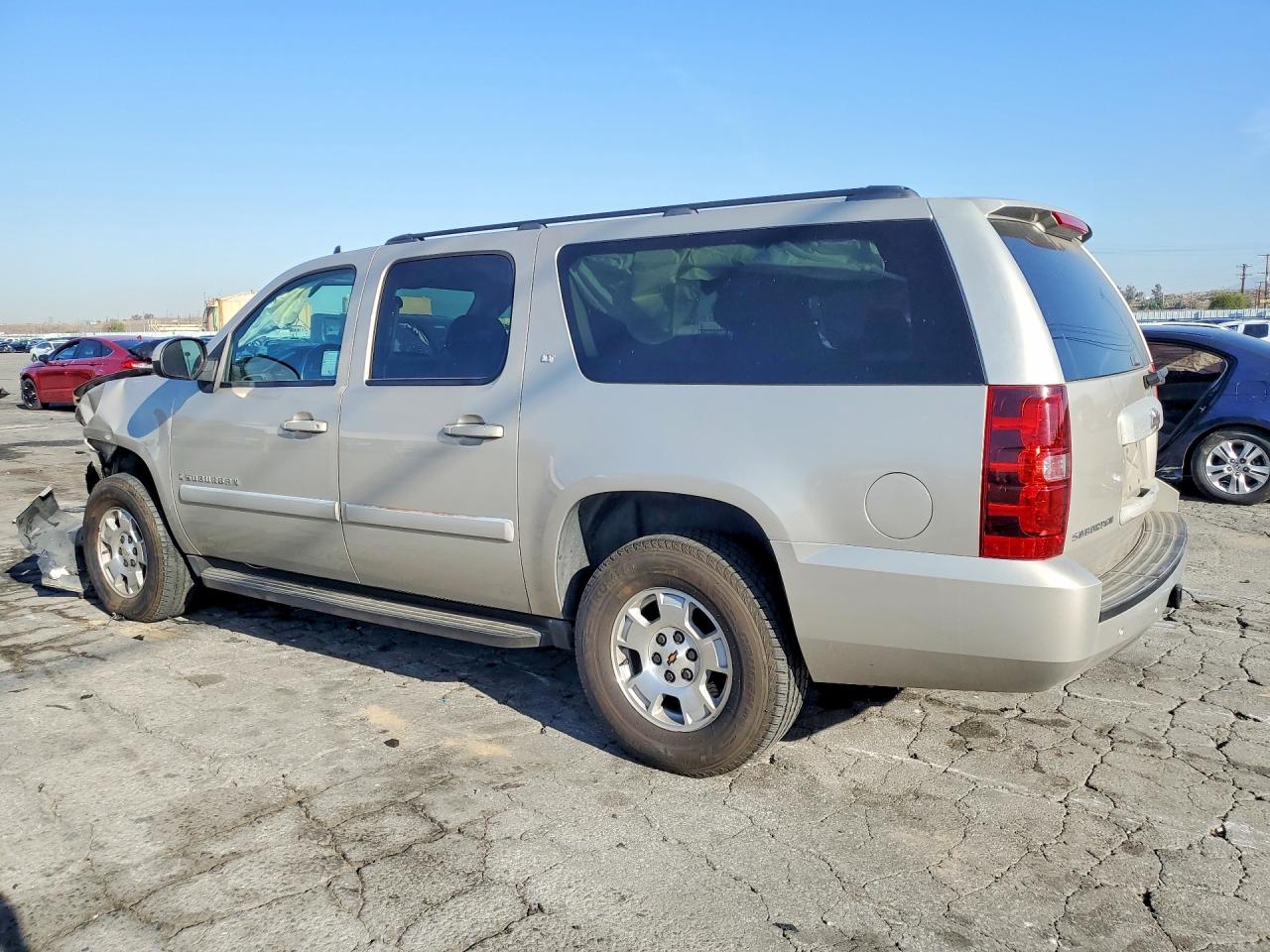 2008 CHEV Suburban VIN 1GNFC16JX8J207158 photo 2