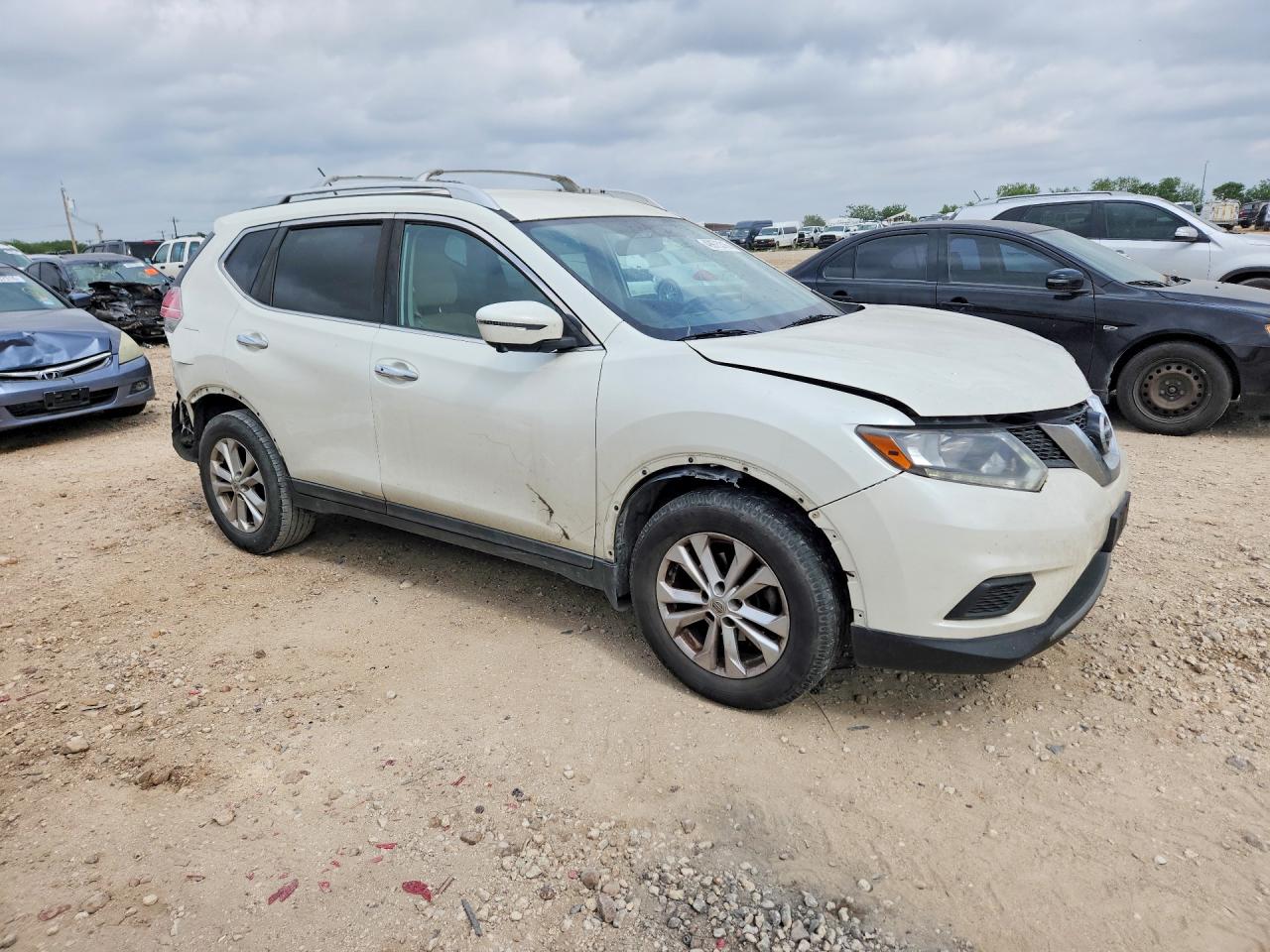 2016 Nissan Rogue VIN KNMAT2MT6GP714437 photo 4