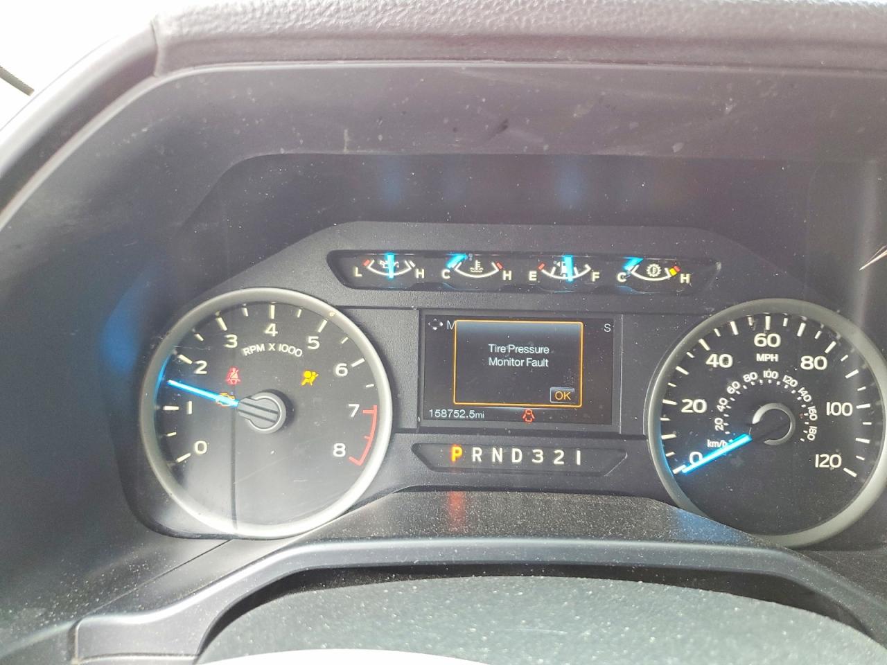 2015 Ford F150 VIN 1FTEW1C85FFB94624 photo 9
