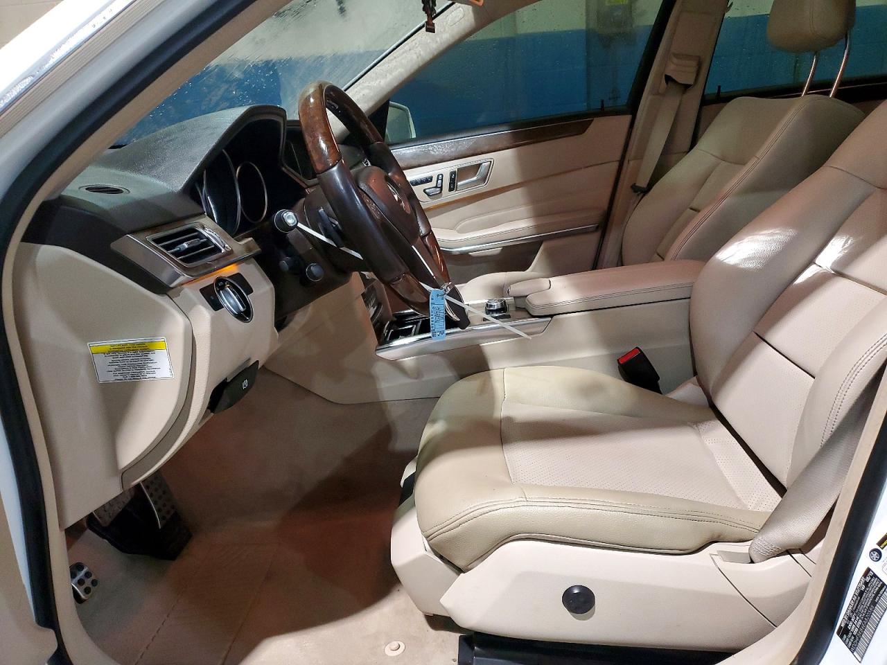 2014 Mercedes-Benz E-class VIN WDDHF5KB6EA820586 photo 7