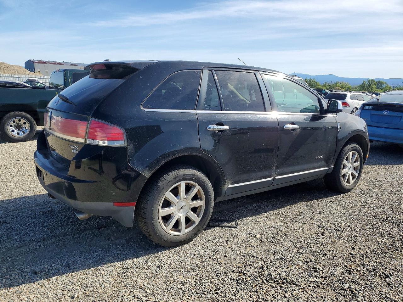 2008 Lincoln Mkx VIN 2LMDU88C38BJ02051 photo 3