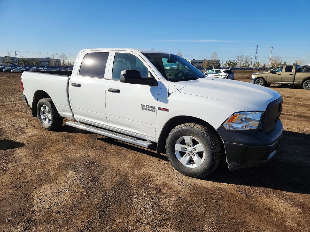2018 Dodge 1500 VIN 1C6RR7SMXJS298351 photo 4