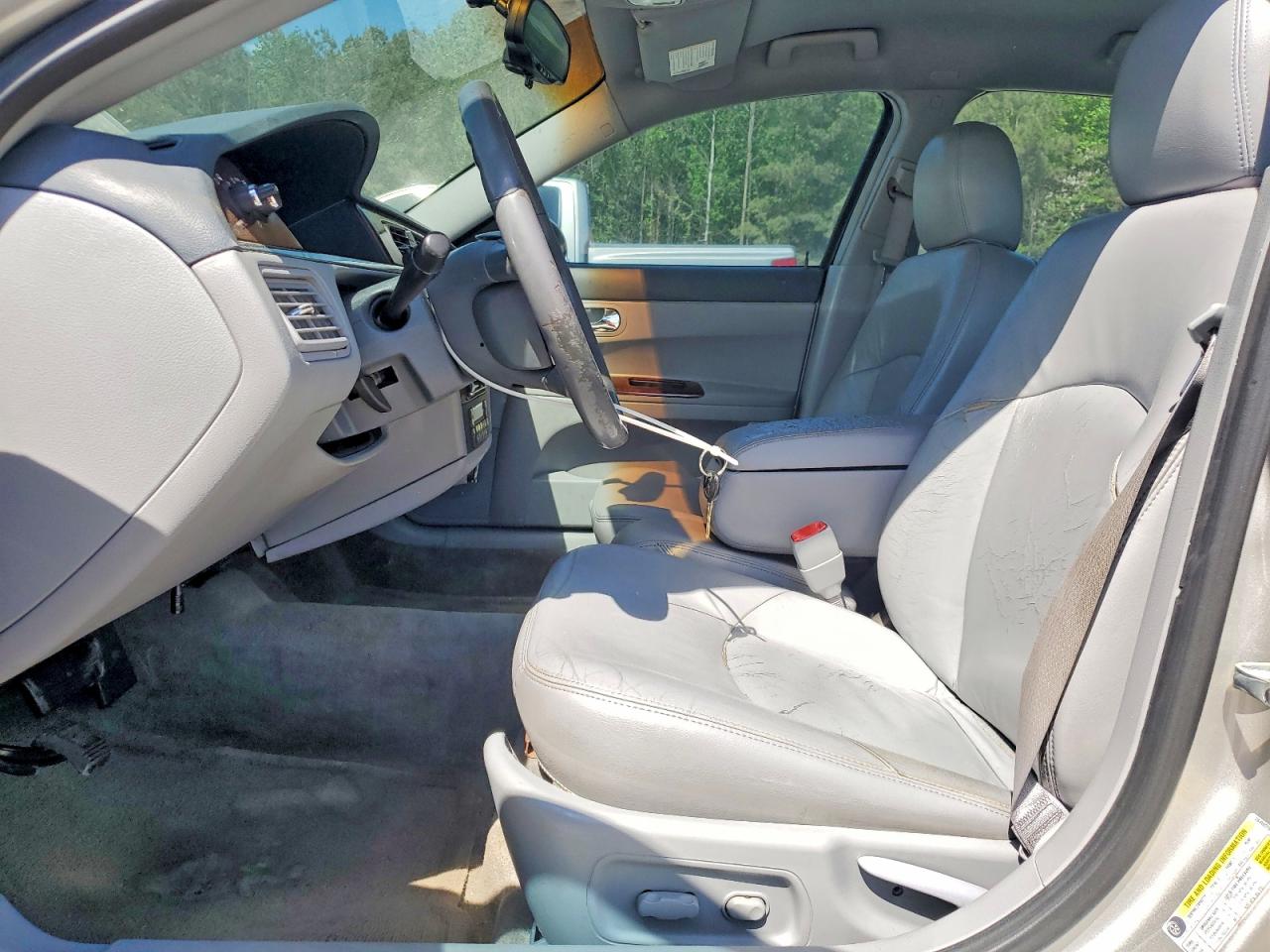 2007 Buick Lacrosse VIN 2G4WD582771230307 photo 7