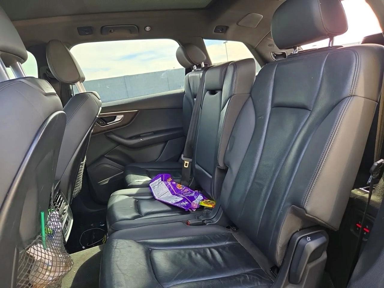 2020 Audi Q7 VIN WA1LXAF74LD002277 photo 6