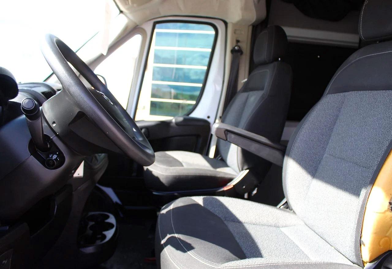 2020 RAM Promaster VIN 3C6TRVDG1LE124384 photo 9
