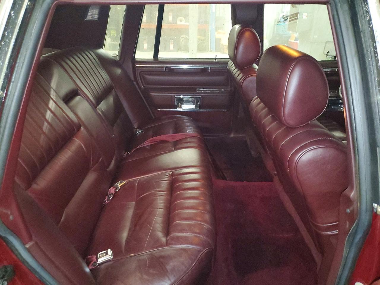 1988 LINCOLN Towncar VIN 1LNBM81F9JY842929 photo 10