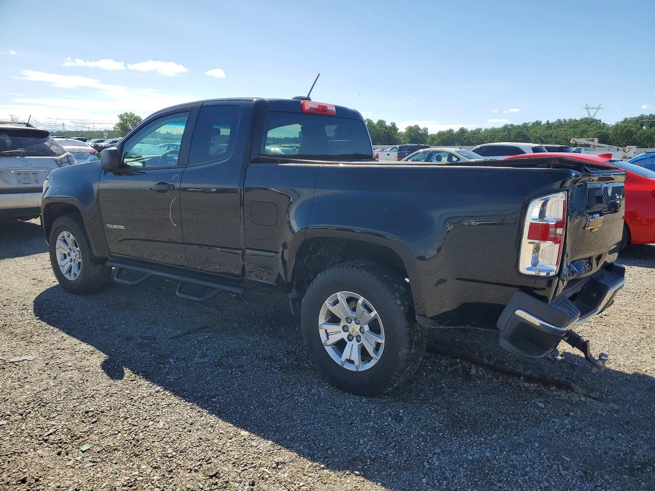 2020 CHEV Colorado VIN 1GCHSBEA8L1233973 photo 2