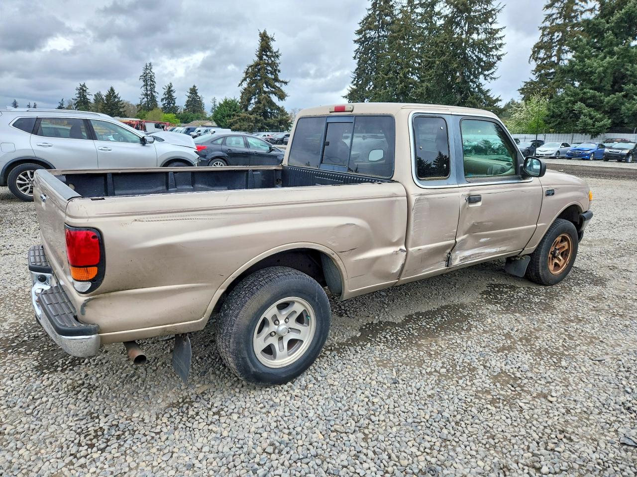 1998 Mazda B3000 VIN 4F4YR16U3WTM05681 photo 3