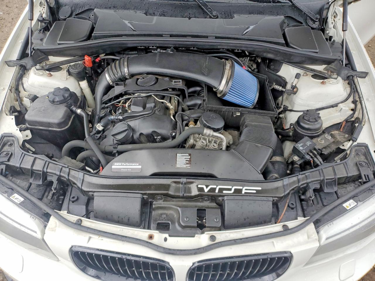 2012 BMW 1 series VIN WBAUC9C58CVM12028 photo 11