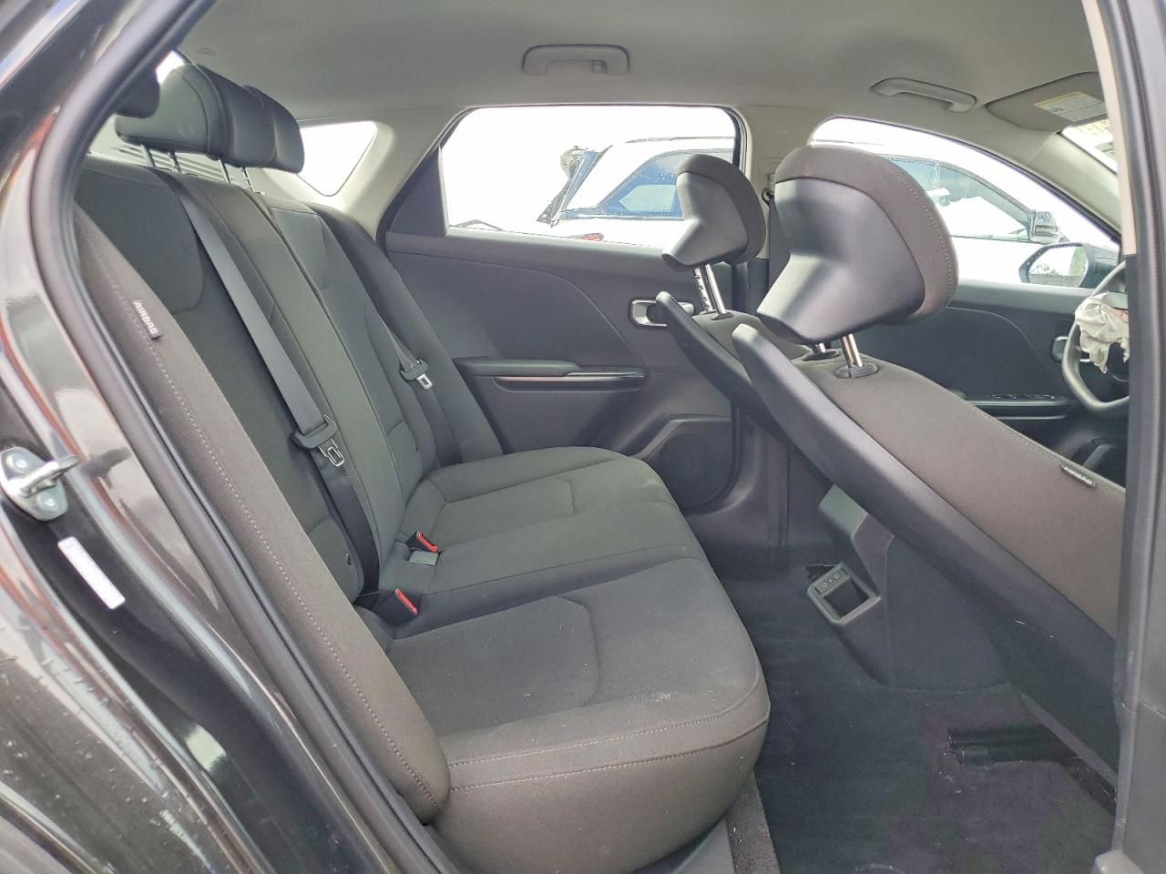 2026 Kia All other VIN 3KPFT4DE9TE251318 photo 10