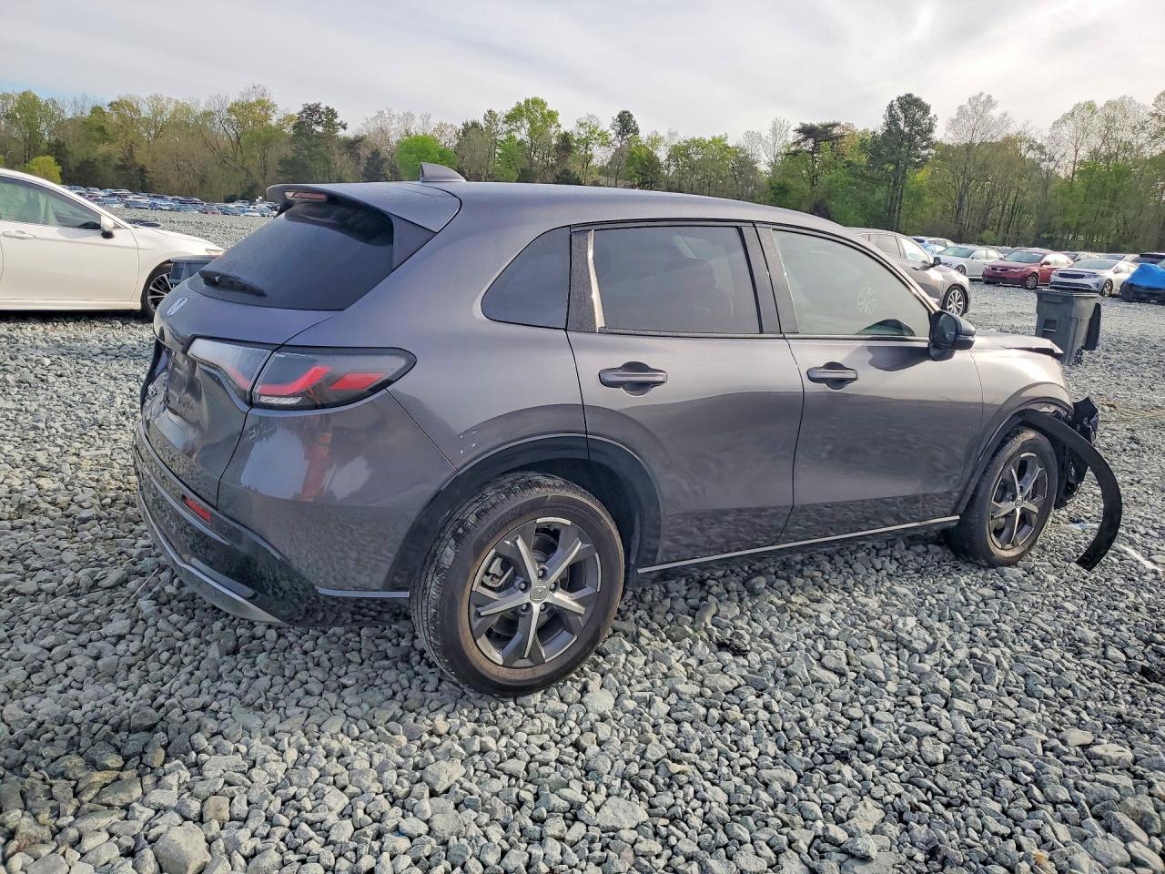 2025 Honda Hr-v VIN 3CZRZ1H74SM700926 photo 3