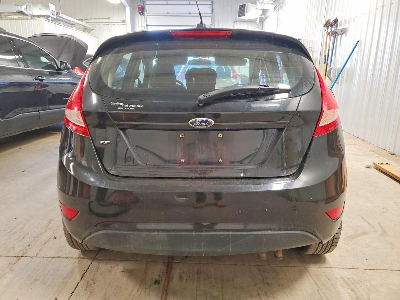 2011 Ford Fiesta VIN 3FADP4EJ1BM129795 photo 6