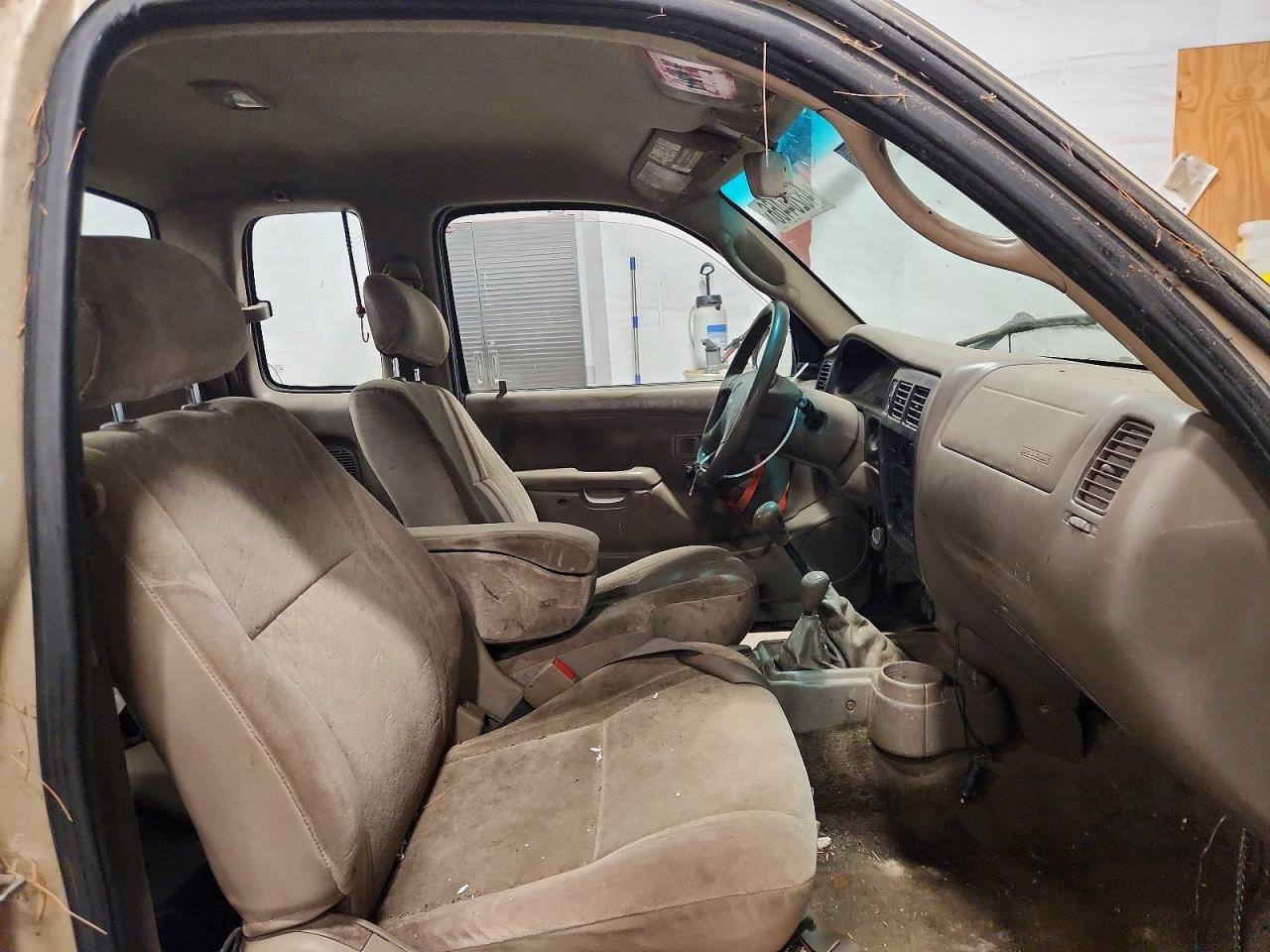 2002 TOYOTA Tacoma VIN 5TEWM72N12Z006697 photo 10