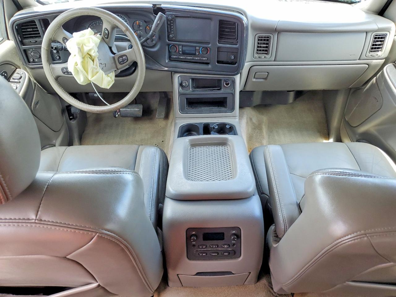 2006 CHEVROLET Suburban VIN 3GNFK16U06G130957 photo 8