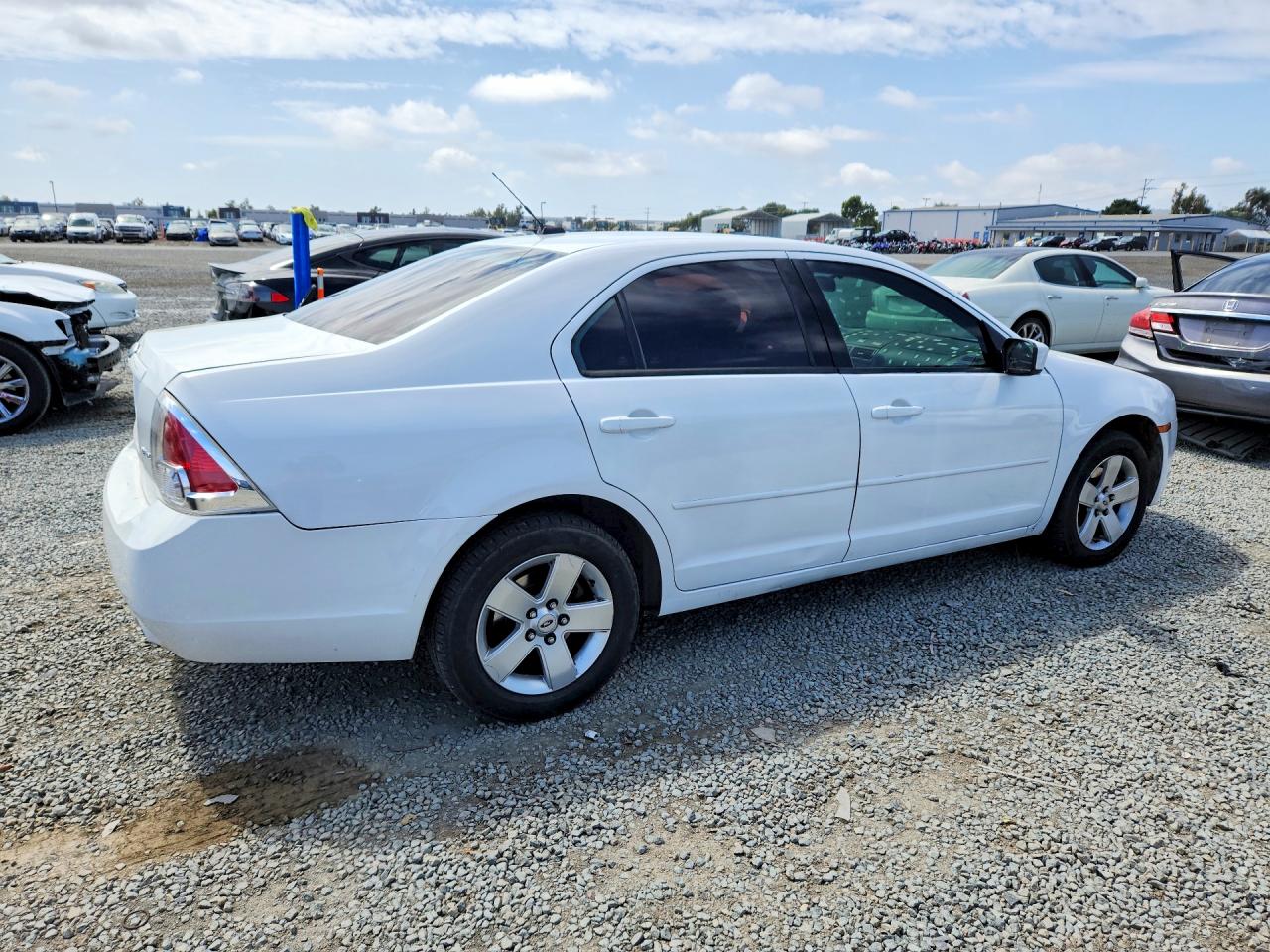 2007 Ford Fusion VIN 3FAHP07117R155203 photo 3