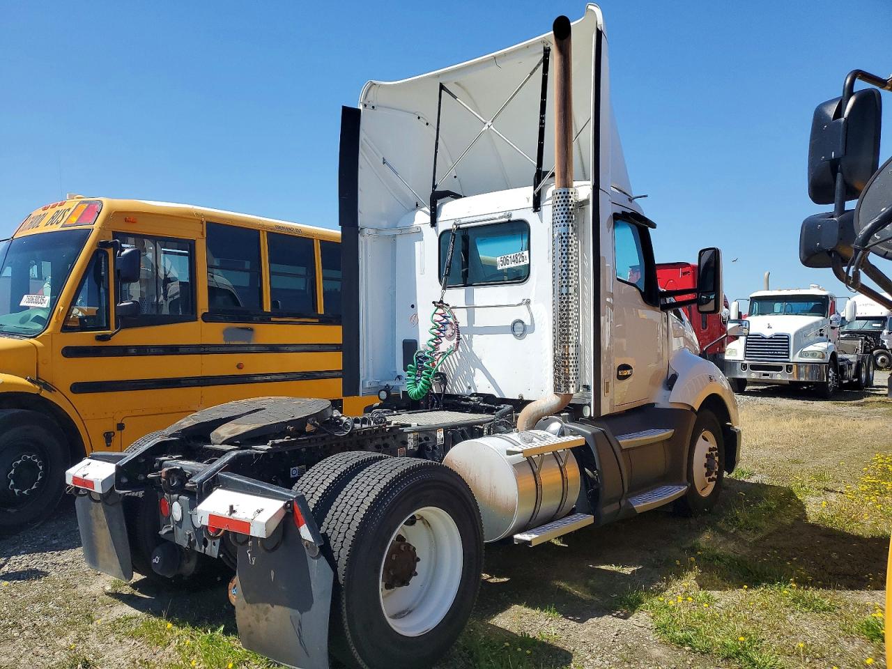2017 KENWORTH All other VIN 1XKYA48X1HJ160388 photo 4