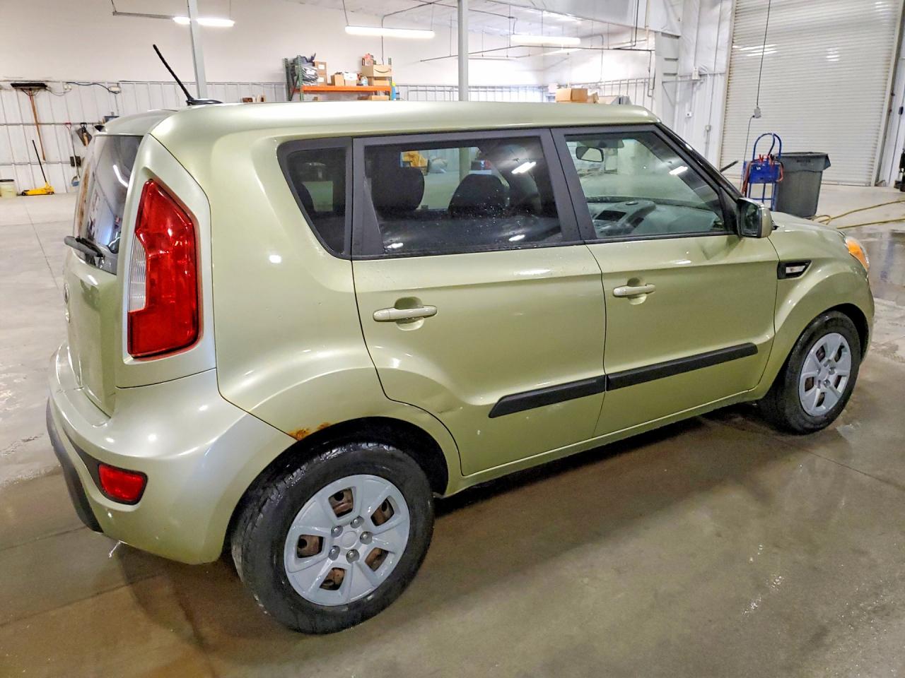2013 Kia Soul VIN KNDJT2A53D7602292 photo 3