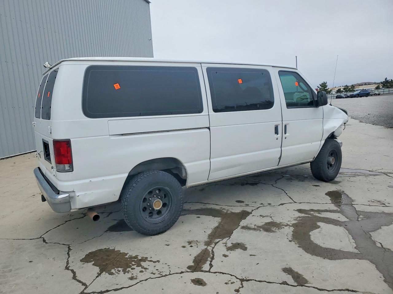 2006 Ford Econoline VIN 1FBNE31S26HA13744 photo 3