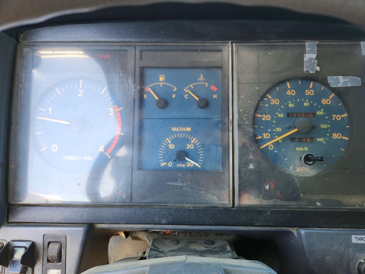 1999 HINO All other VIN JHBFB4JG0X1S11251 photo 9