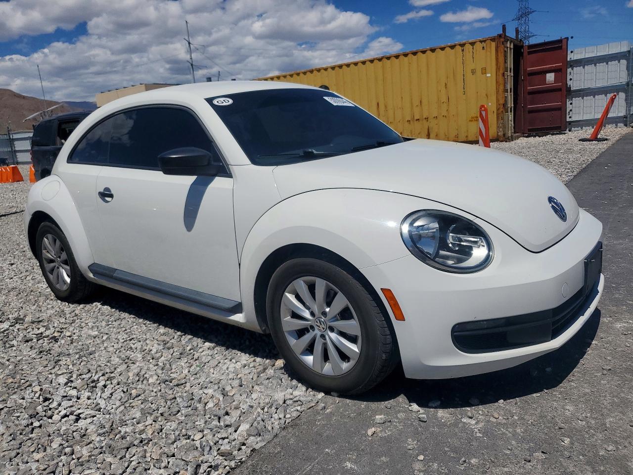2013 Volkswagen Beetle VIN 3VWFP7ATXDM654138 photo 4