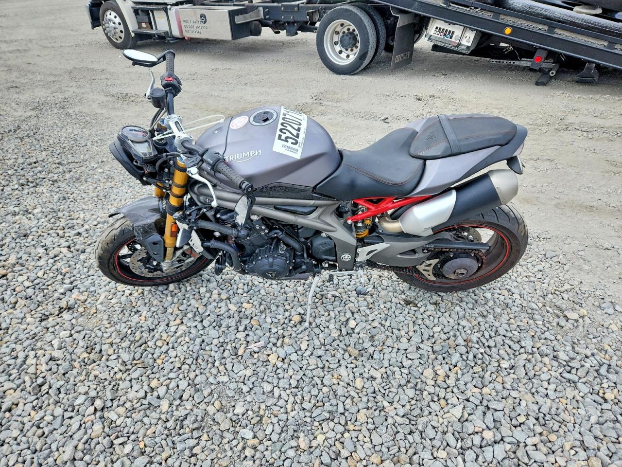 2016 TRIUMPH Speedtripl VIN SMTN51PPXGJ750964 photo 3