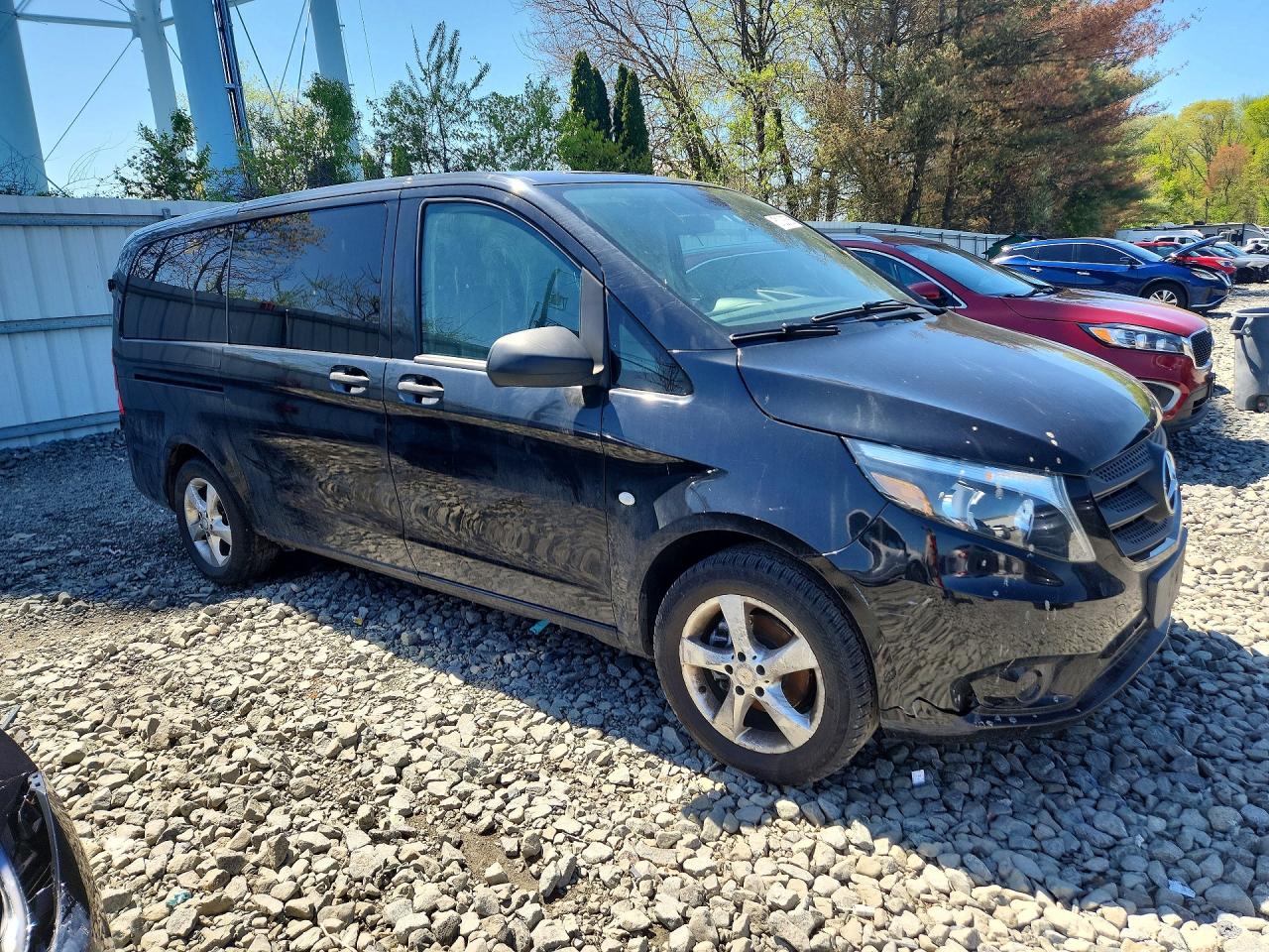 2017 Mercedes-Benz Metris VIN WD4PG2EEXH3317018 photo 4