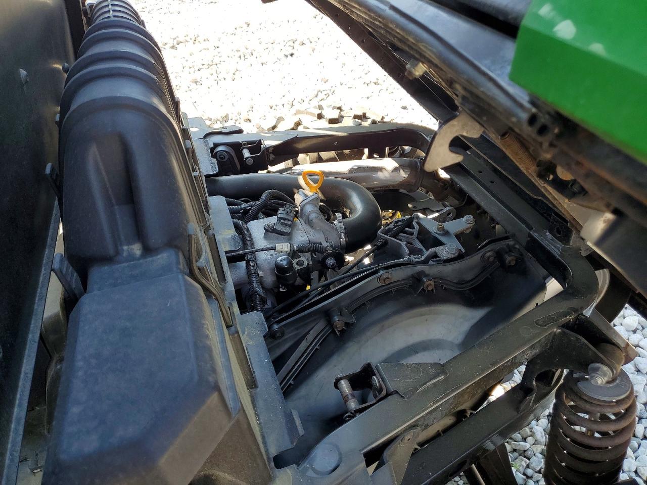 2017 JOHN Xuv590e VIN 1M0590FEPHM020106 photo 7